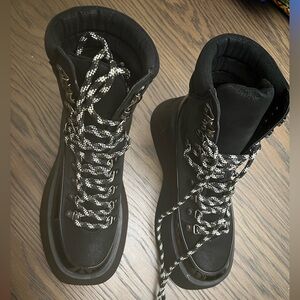 Gail Lace-Up Platform Boot.